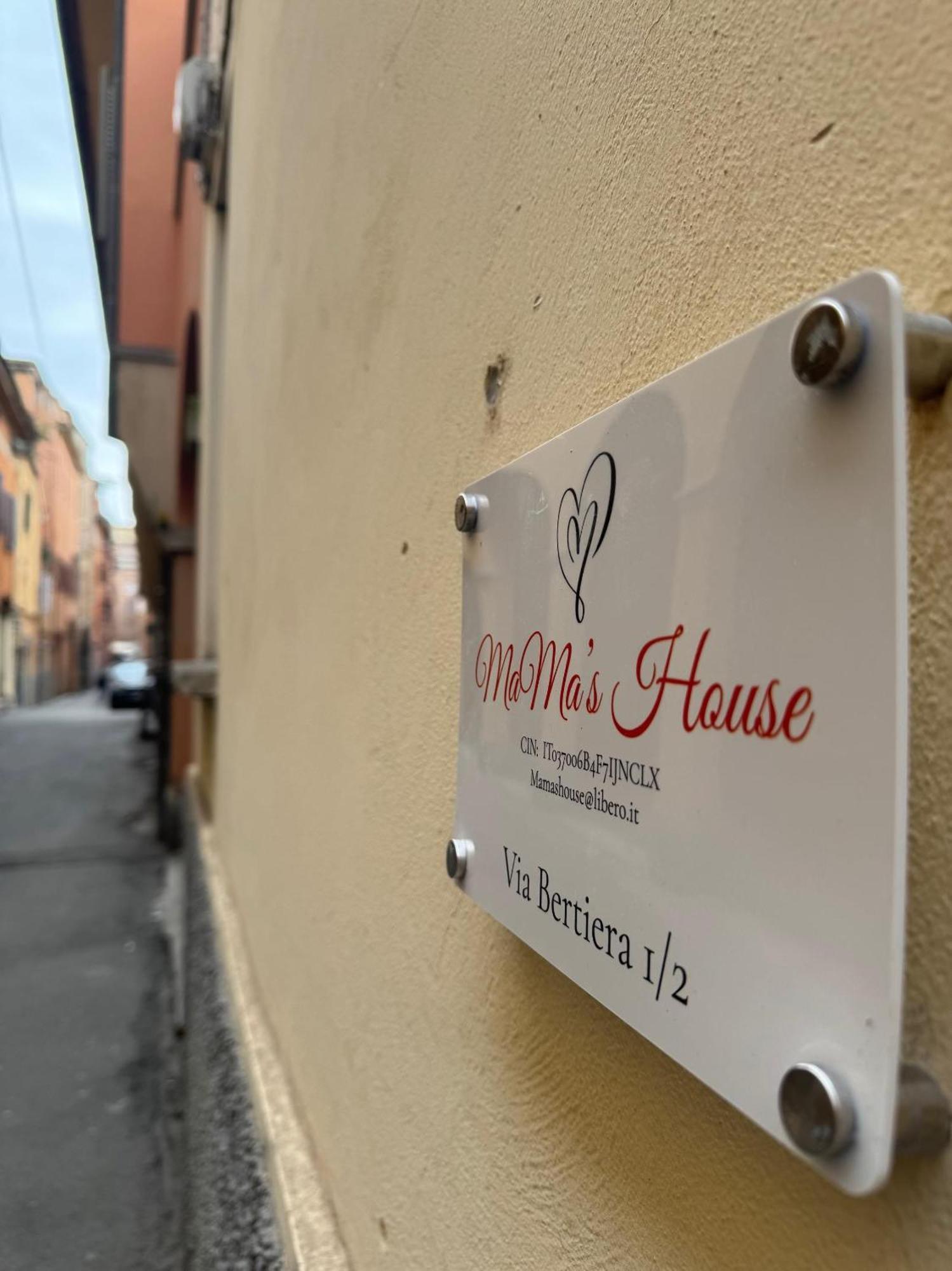 Mama'S House Apartman Bologna Kültér fotó